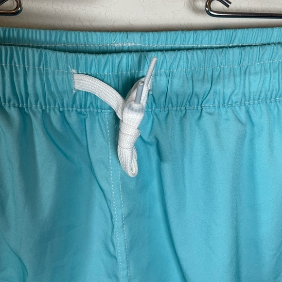 Buc-ee’s Men’s Blue Swim trunks - Picture 3 of 7